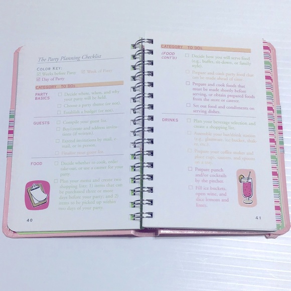 The Little Pink Book of Entertaining Peter Pauper Press 2006 - Picture 7 of 10